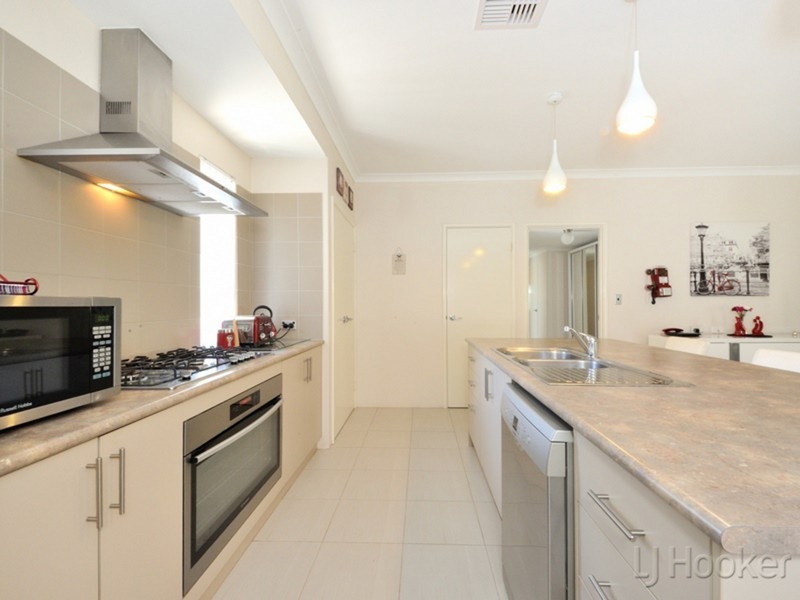 3 Orly Cove, Port Kennedy WA 6172