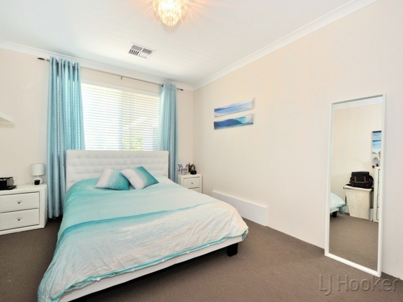 3 Orly Cove, Port Kennedy WA 6172