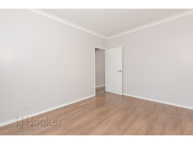 114 Simpson Avenue, Rockingham WA 6168