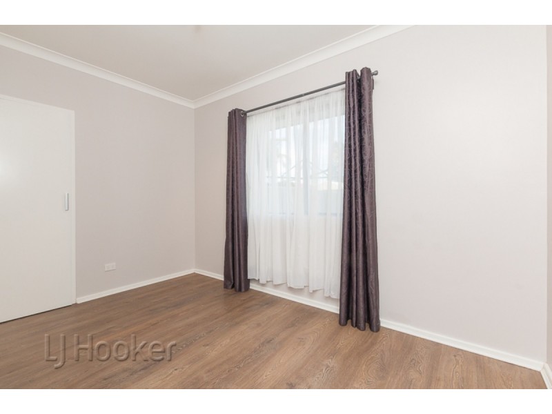 114 Simpson Avenue, Rockingham WA 6168