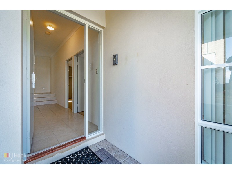 4A Shelton Street, Waikiki WA 6169