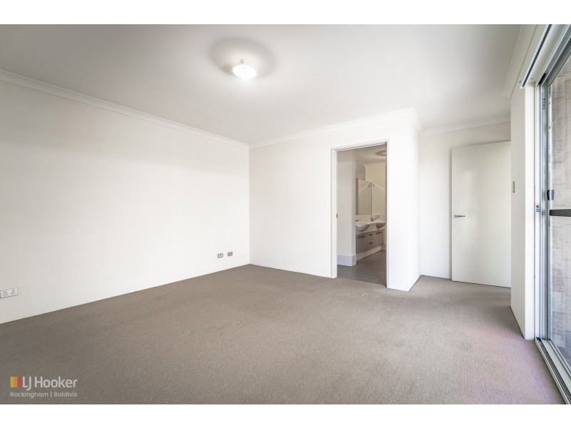 4A Shelton Street, Waikiki WA 6169