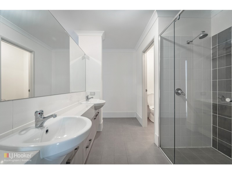 4A Shelton Street, Waikiki WA 6169