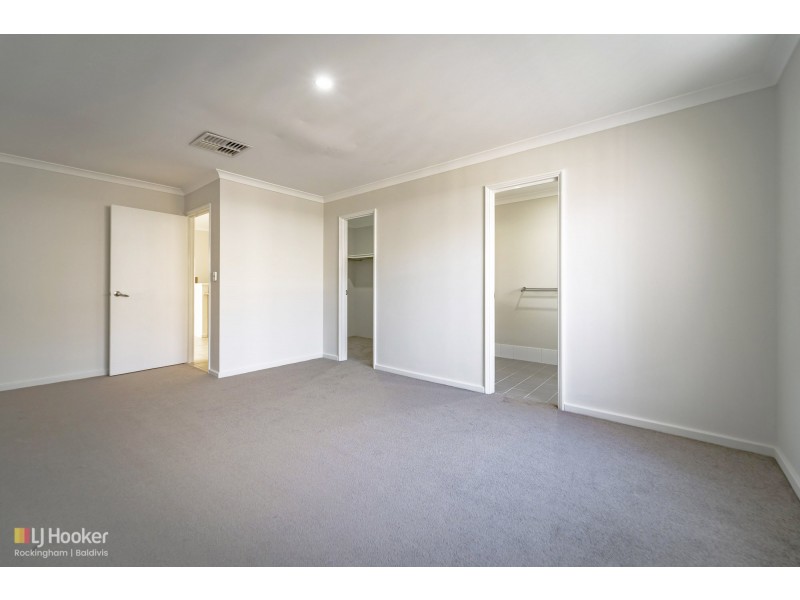 4A Sorelle Way, Port Kennedy WA 6172