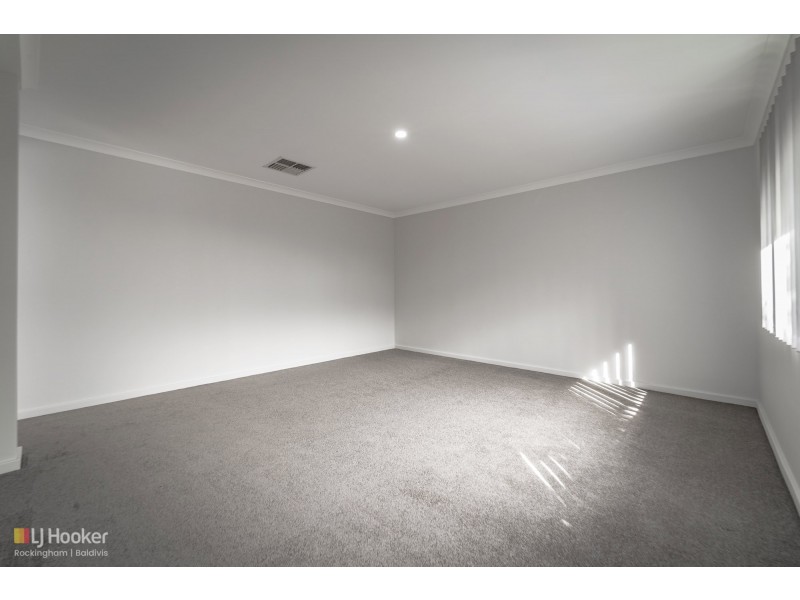 4A Sorelle Way, Port Kennedy WA 6172