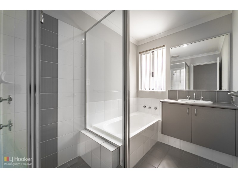 4A Sorelle Way, Port Kennedy WA 6172