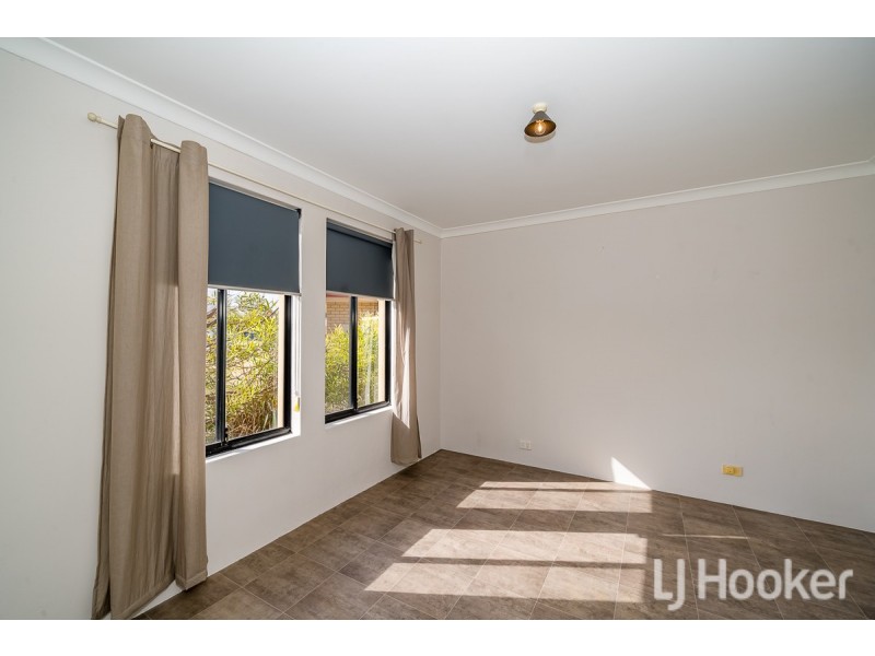 7 Batavia Court, Port Kennedy WA 6172