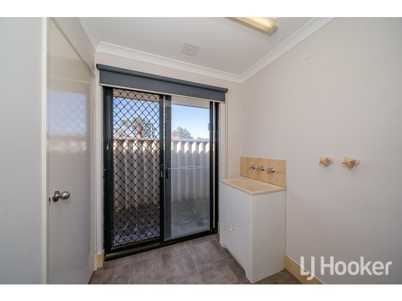7 Batavia Court, Port Kennedy WA 6172