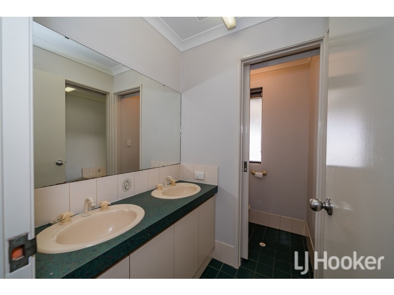 7 Batavia Court, Port Kennedy WA 6172