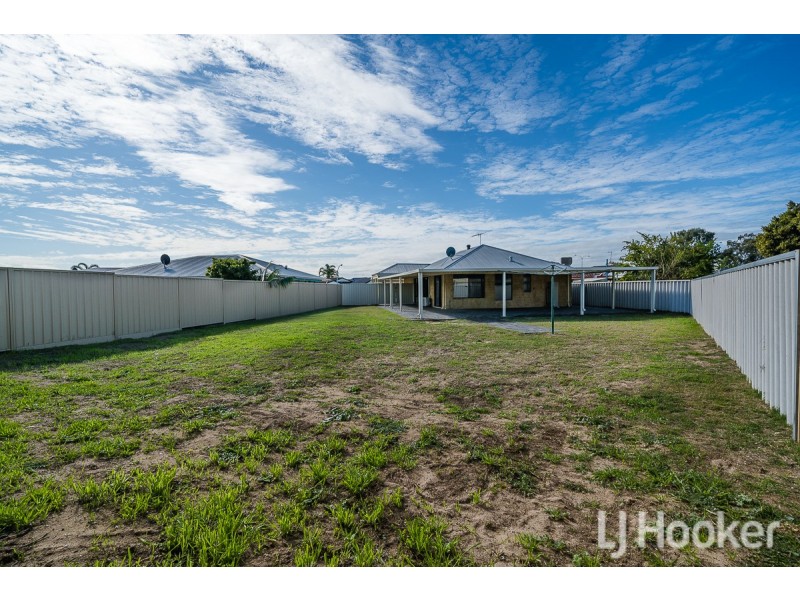 7 Batavia Court, Port Kennedy WA 6172