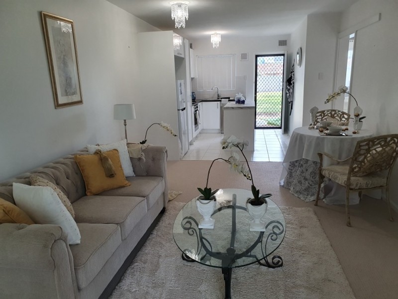 13/4 Minchinson Street, Shoalwater WA 6169