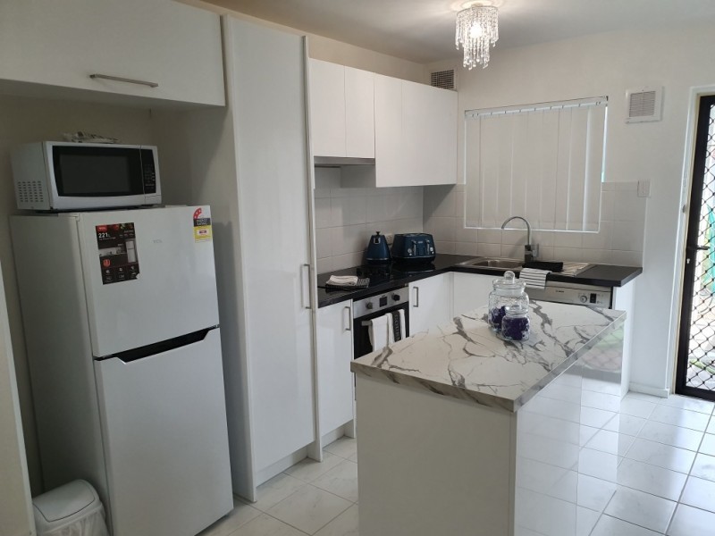 13/4 Minchinson Street, Shoalwater WA 6169