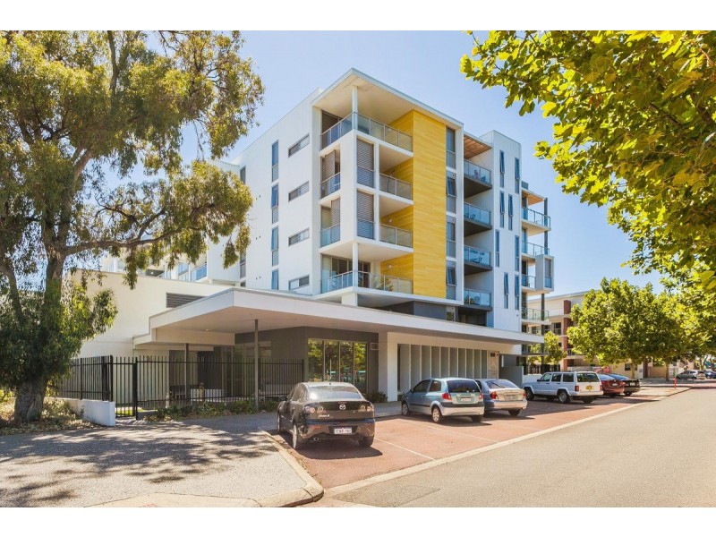 64/24 Flinders Lane, Rockingham WA 6168