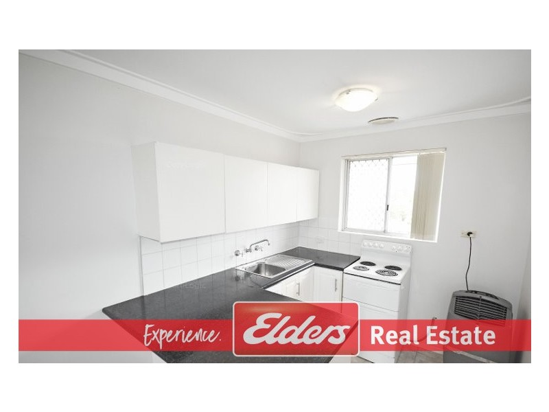 8/110-112 Safety Bay Road, Shoalwater WA 6169