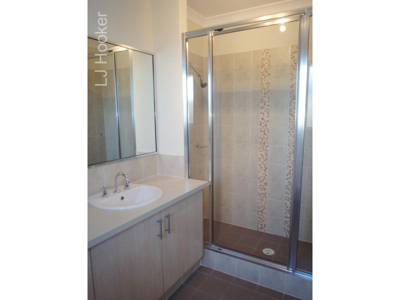 17 Waterview Way, Singleton WA 6175