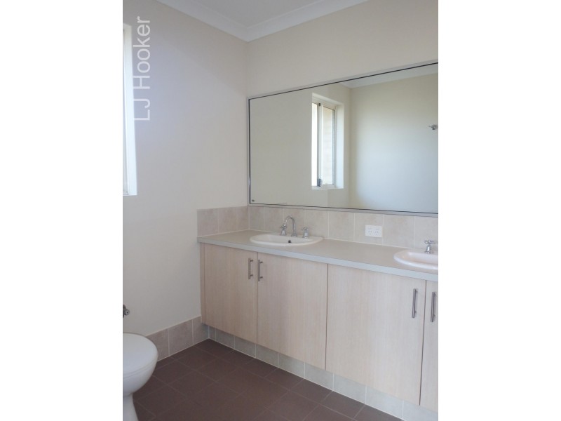 17 Waterview Way, Singleton WA 6175