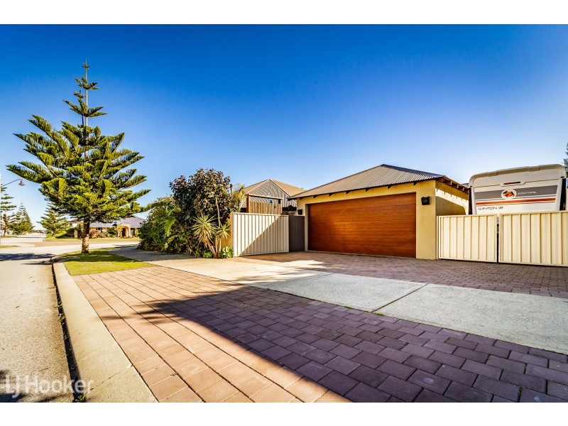 23 Lowlands Crescent, Secret Harbour WA 6173