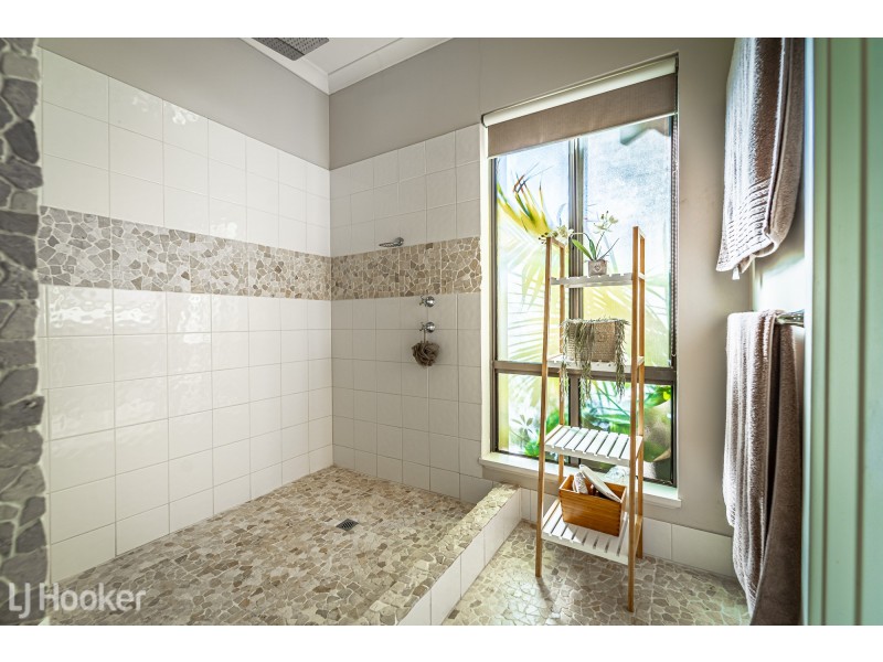 23 Lowlands Crescent, Secret Harbour WA 6173