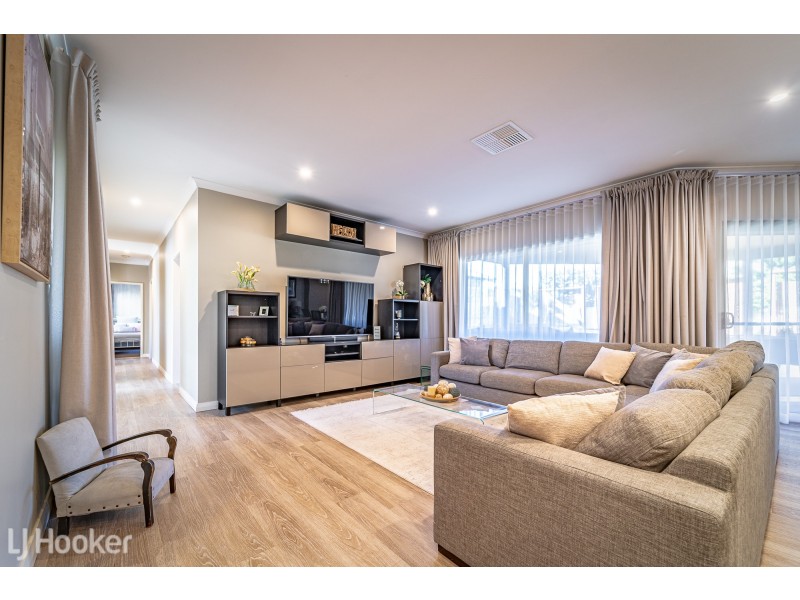 23 Lowlands Crescent, Secret Harbour WA 6173