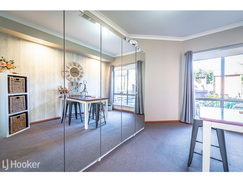 23 Lowlands Crescent, Secret Harbour WA 6173