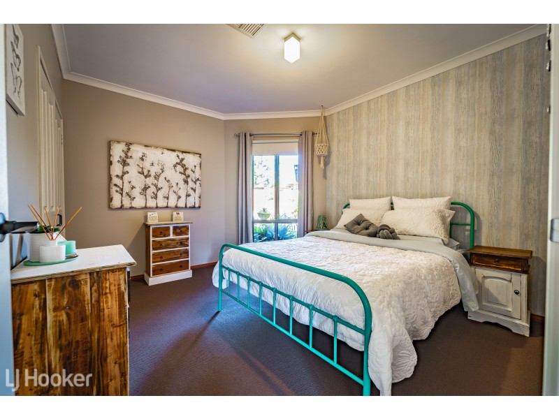 23 Lowlands Crescent, Secret Harbour WA 6173