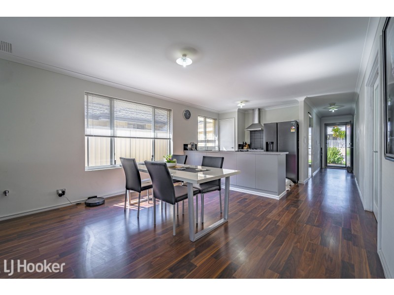 6 Yaramin Way, Golden Bay WA 6174