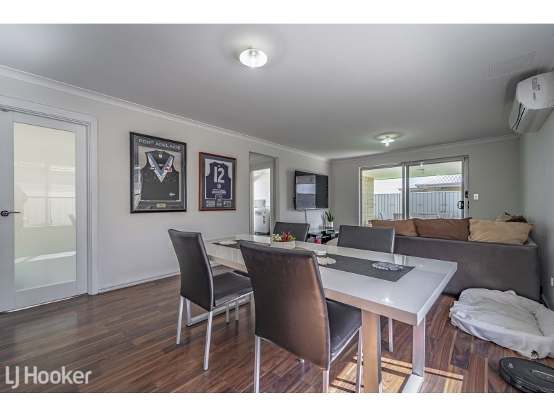 6 Yaramin Way, Golden Bay WA 6174