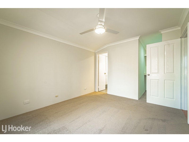 68 Chelmsford Avenue, Port Kennedy WA 6172