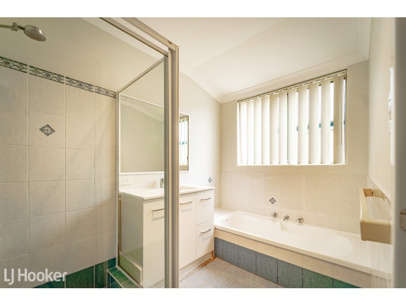 68 Chelmsford Avenue, Port Kennedy WA 6172