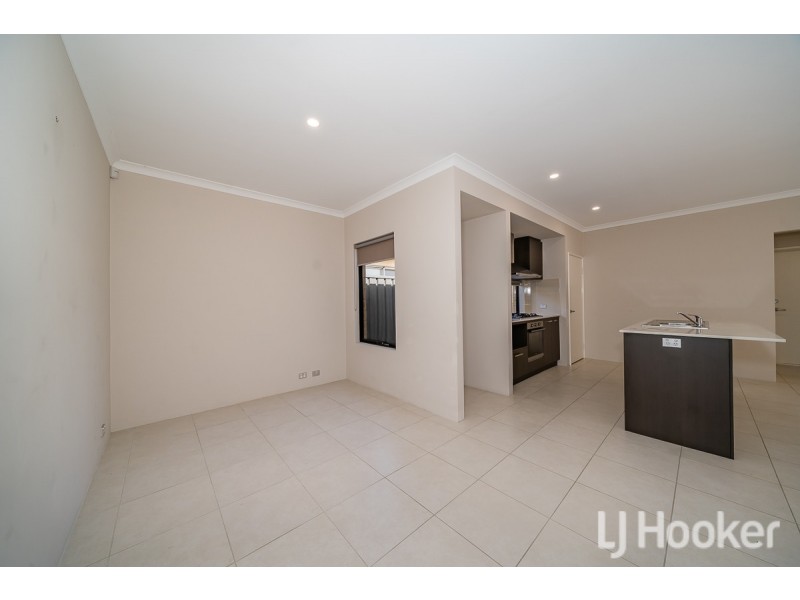 21 Flagship Avenue, Waikiki WA 6169