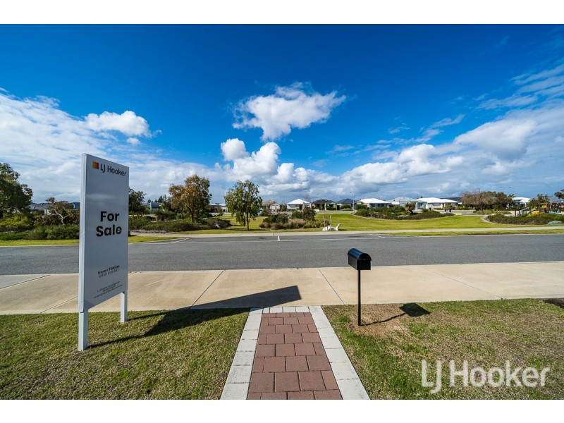 21 Flagship Avenue, Waikiki WA 6169