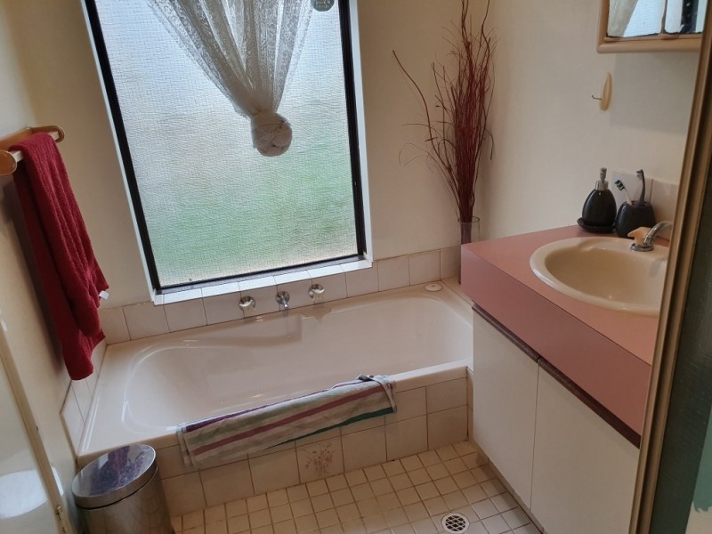 8 Blackboy Rise, Parmelia WA 6167