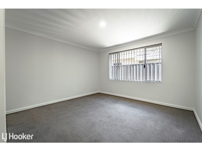 21 Fontainebleu Vista, Port Kennedy WA 6172