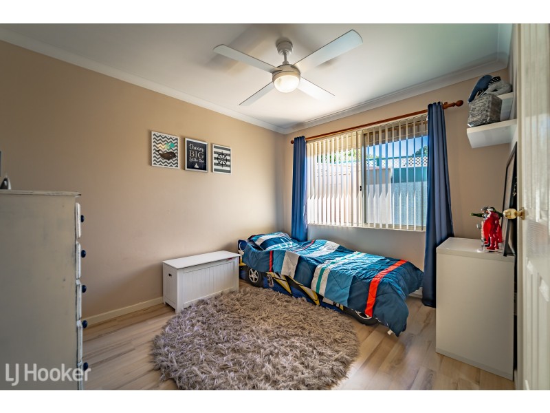 22 Bridgewater Court, Waikiki WA 6169