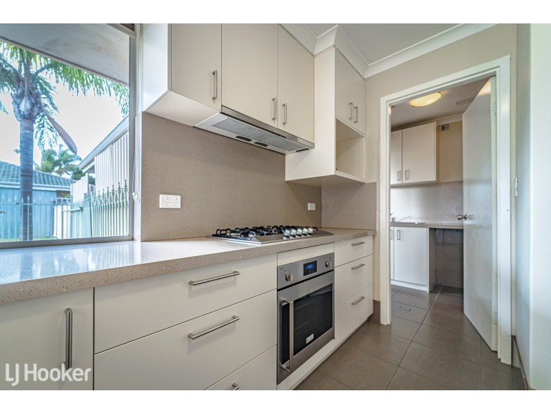 1 Elysee Court, Port Kennedy WA 6172