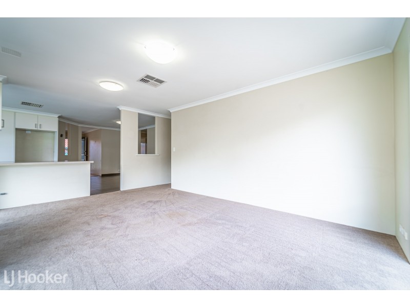 1 Elysee Court, Port Kennedy WA 6172