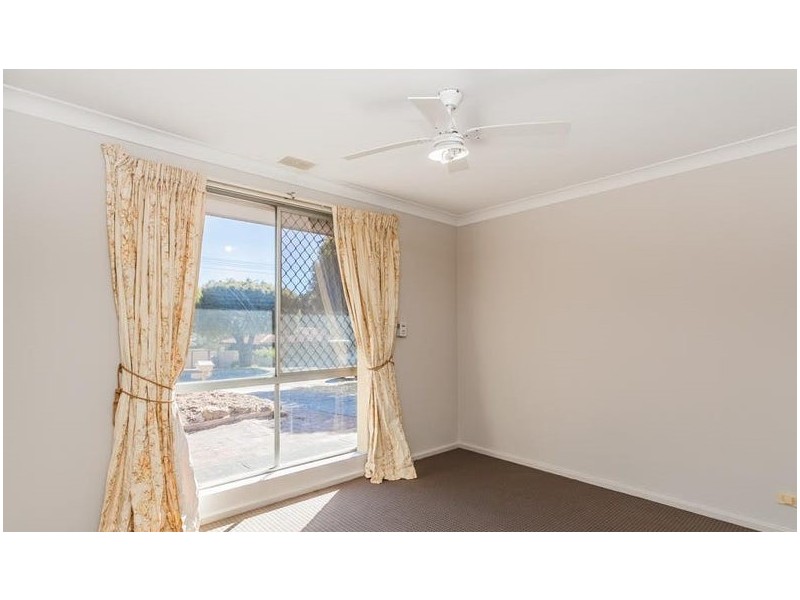 7 Morrit Way, Parmelia WA 6167