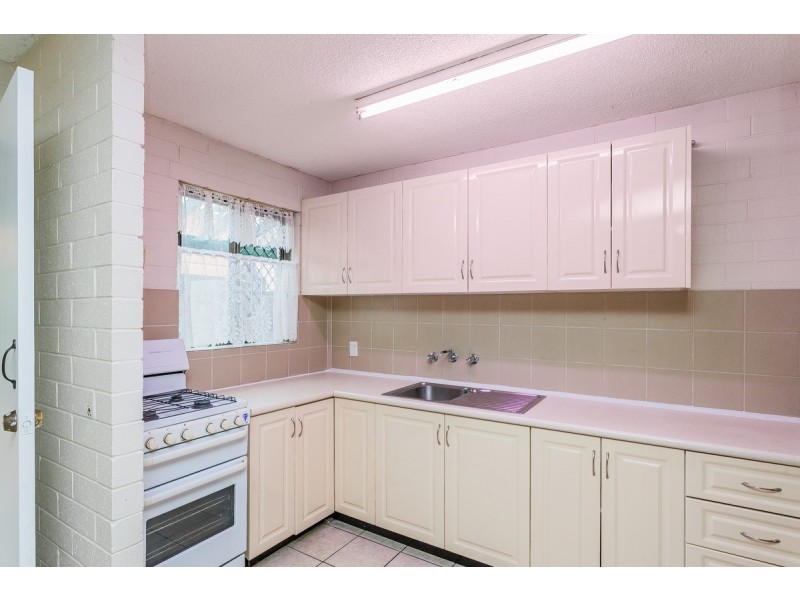 10/13 Merope Close, Rockingham WA 6168