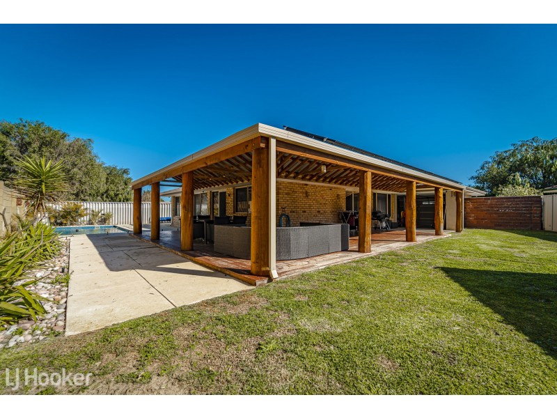 17 Cork Place, Warnbro WA 6169