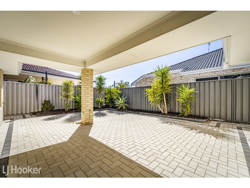 4B Sorelle Way, Port Kennedy WA 6172