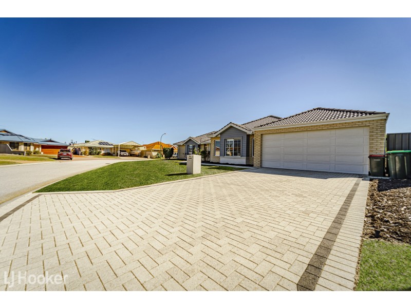4B Sorelle Way, Port Kennedy WA 6172
