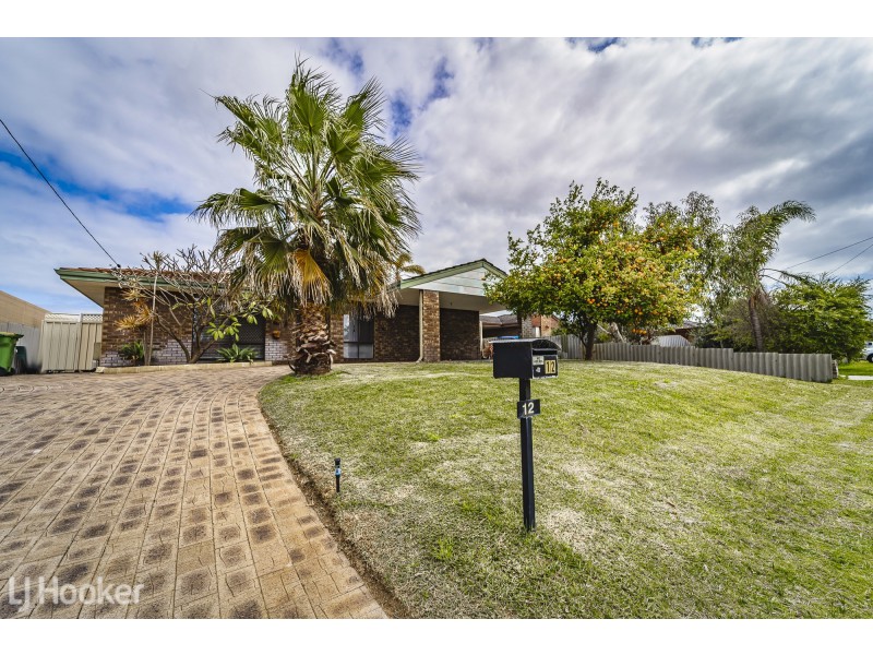 12 Monkton Way, Warnbro WA 6169