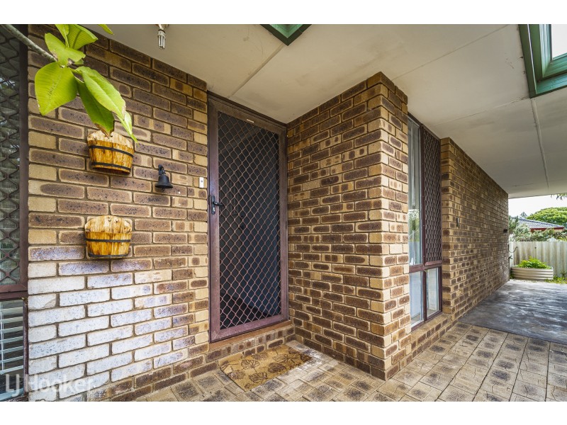 12 Monkton Way, Warnbro WA 6169