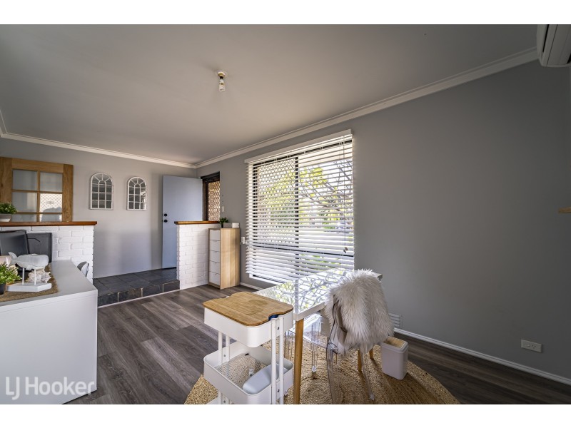 12 Monkton Way, Warnbro WA 6169