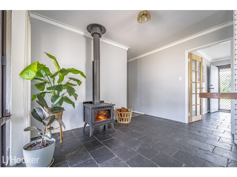 12 Monkton Way, Warnbro WA 6169