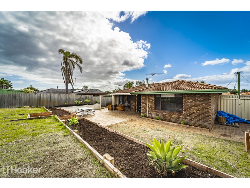 12 Monkton Way, Warnbro WA 6169
