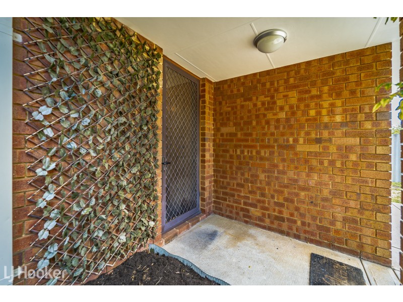 135 Charthouse Road, Waikiki WA 6169