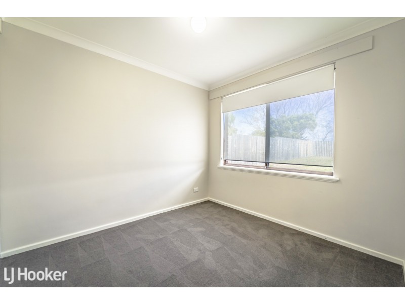 135 Charthouse Road, Waikiki WA 6169