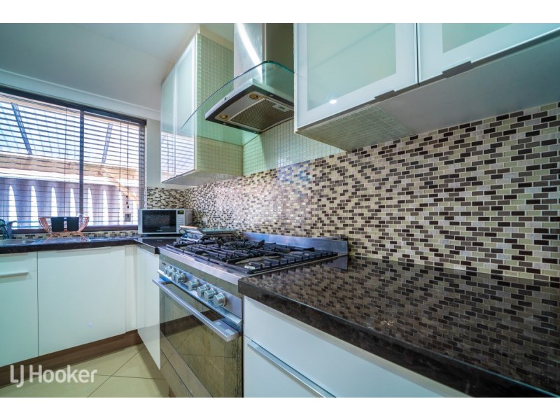 8 Blee Court, Rockingham WA 6168