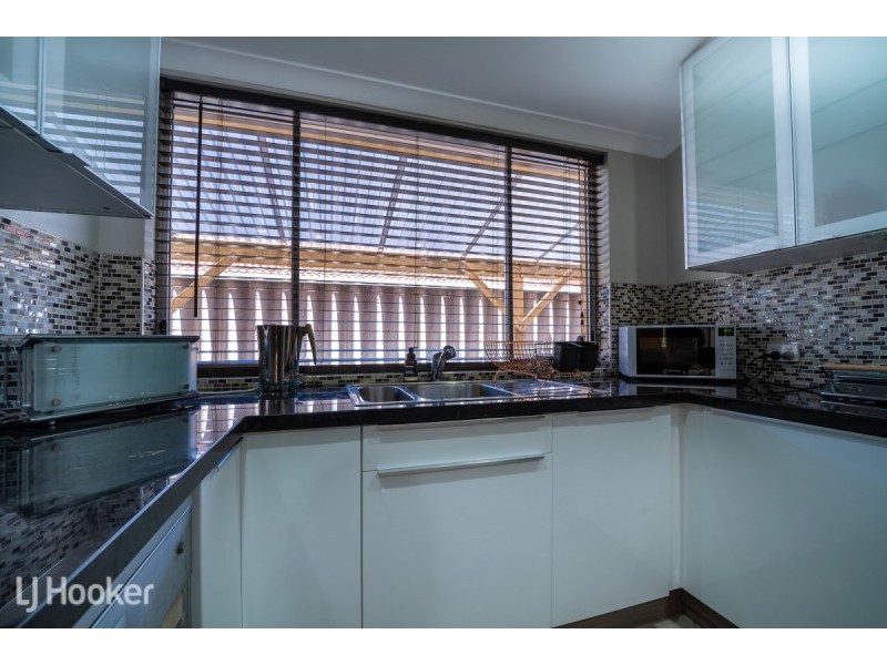 8 Blee Court, Rockingham WA 6168